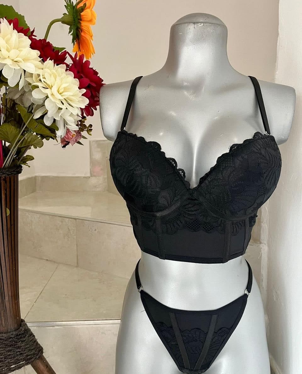 Conjunto de lencería a medida — Georly atelier Manizales Colombia